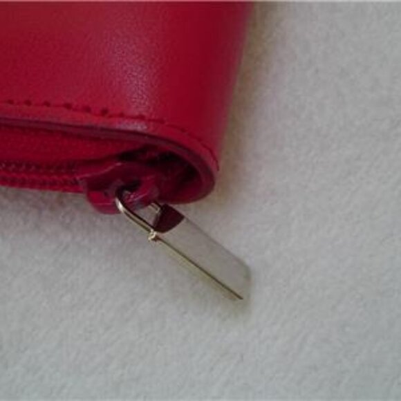 AUTHENTIC FURLA RED LEATHER MEDIUM WALLET EUC - Picture 11 of 14
